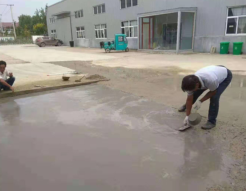 水泥路面起砂修补料的用途和特点	(水泥路面起砂修补料的用途和特点是什么)