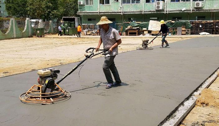 修补室外混凝土地面基础	(混凝土室内地面修复处理方法)